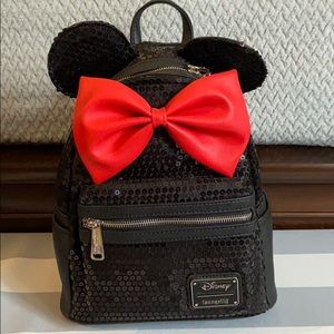 Loungefly Classic Minnie Black and Red